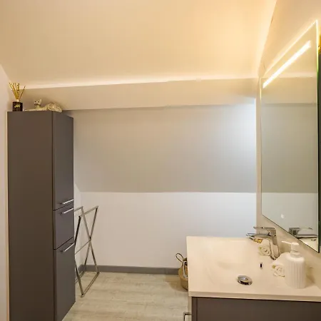 Le Flamboyant - Confort & Rarete - Premium Daire